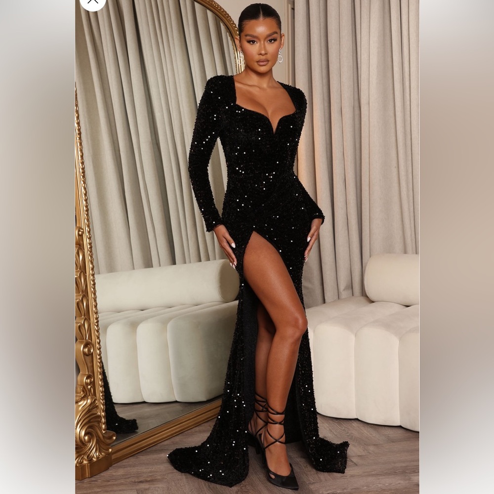 Elegant Black Sequin Dress